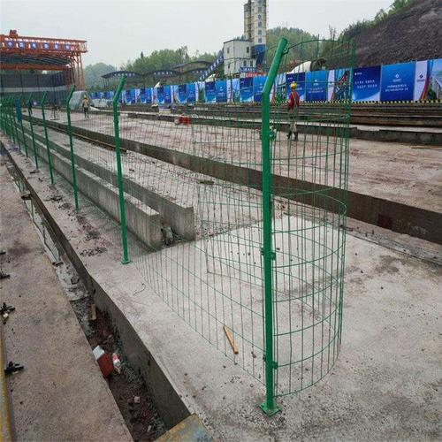 下一个> 荷兰网同时也适用与农,牧专业户建立家庭养殖场设立***产品